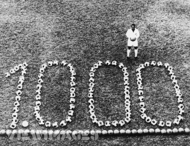 Pele kicked his one thousandth goal of the year.