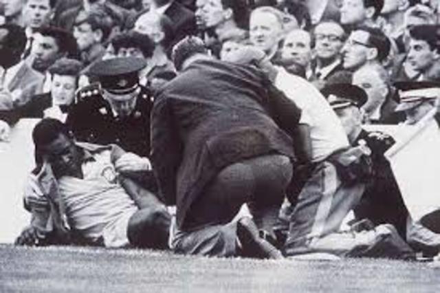 Pele got injured and it killed his career