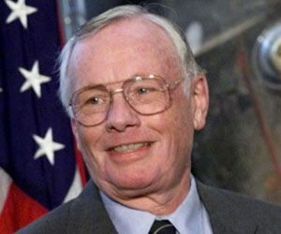 Neal Armstrong dies at age 82