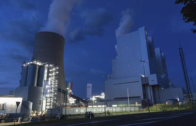 Coal Begins to Displace Use of Other Energies