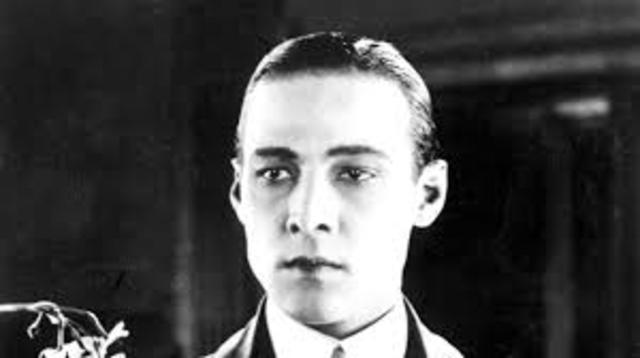 Famous Actor Rudolph Valentino Dies Age of 31