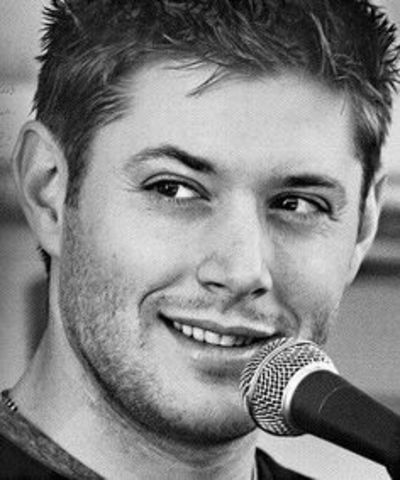 jensen ackles (5 years forward)