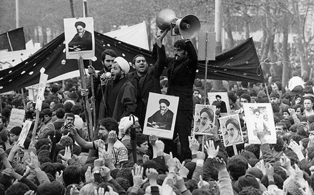 Iranian Revolution ended to overthrow the Phalvi Dynasty and was supported by United States