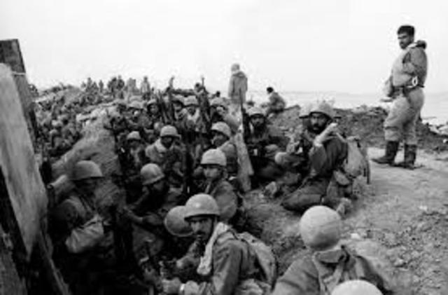 Iran-Iraq war begins