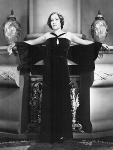 Chanel Hits Hollywood