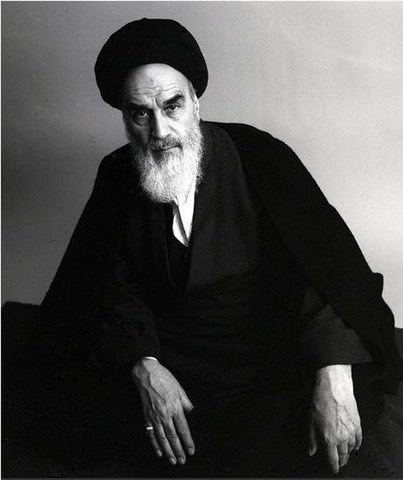Ayatollah Ruhollah Khomeini theocracy iran