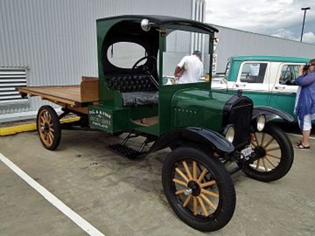 Ford Model T Table Top Truck