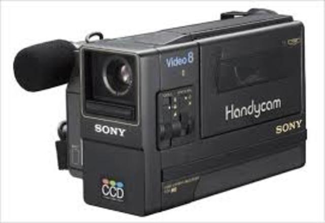 Handycam
