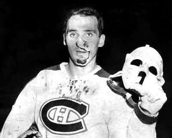 First full face NHL Mask