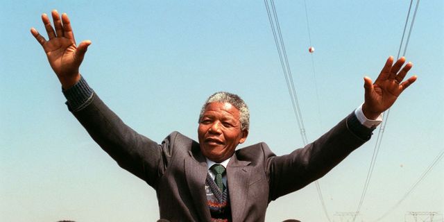 Nelson Mandela Becomes President