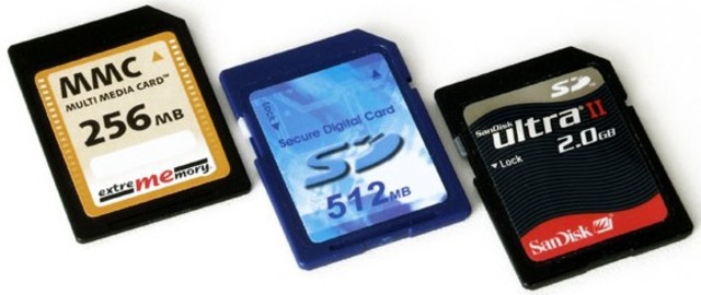 Multimedia Card y SD