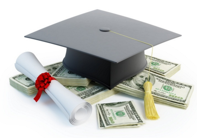 Solicitaré becas para matrícula