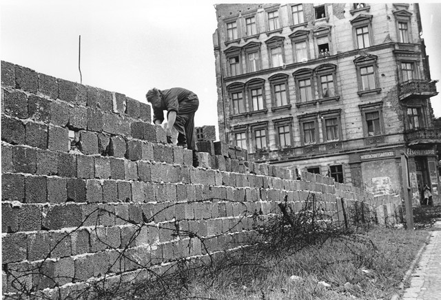 East Germany builds Berlin Wall