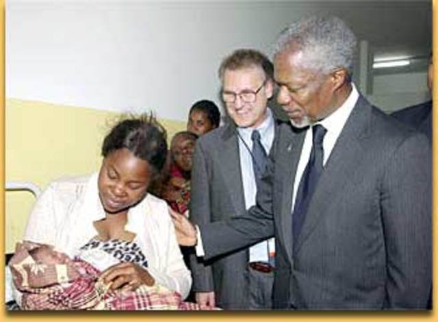 UN Secretary-General Kofi Annan names Stephen lewis special envoy for AIDS in africa