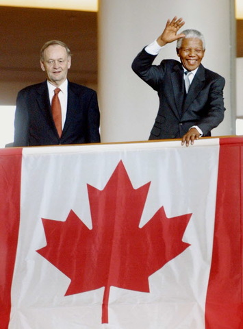 Nelson Mandela visits Canada and is named an honorary citizen