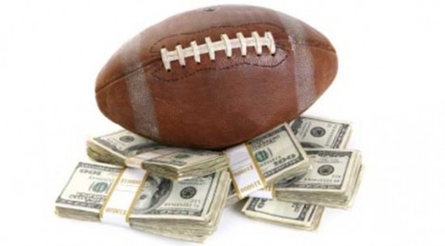 Tengo que solicitar becas para pagar parte de la matricula.