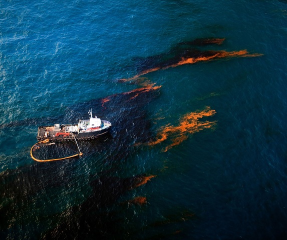 Oil from the spill reaches Texas, meaning it has effected all five U.S. Gulf Coast states.