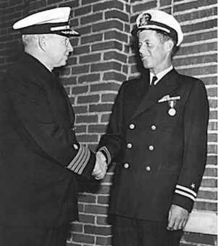 JFK recieves the Purple Heart