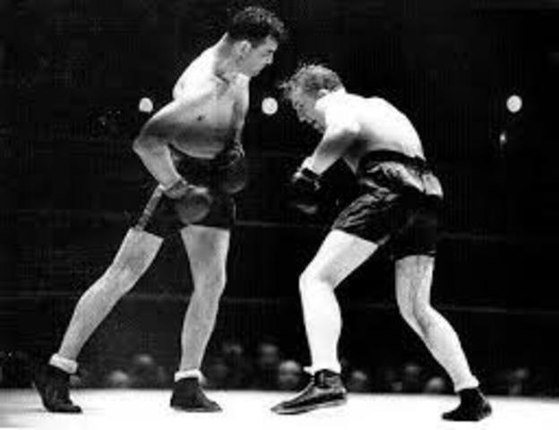 J.J Bradock was heavyweight boxing titile