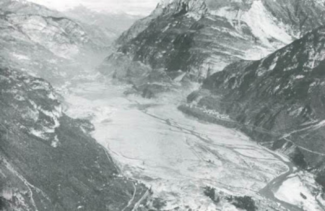 vajot dam north of venice