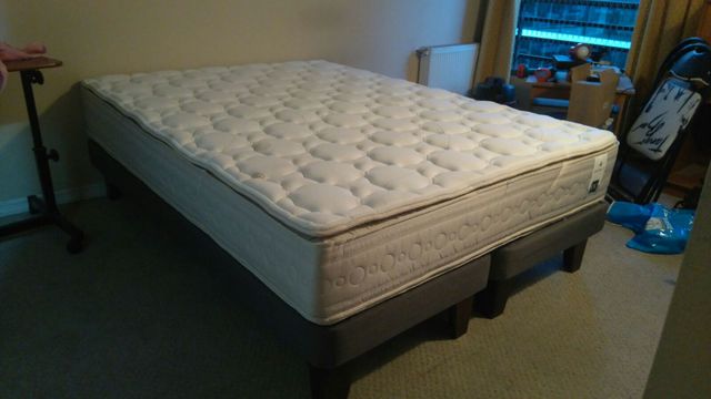 Oncesita con helado a la cama