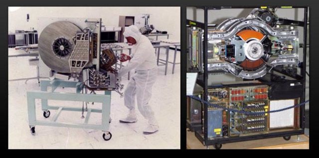 El primer disco duro lo inventó la compañía IBM a principios de 1956 por encargo de las Fuerzas Aéreas de Estados Unidos.