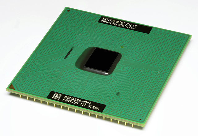 EL INTEL PENTIUM III