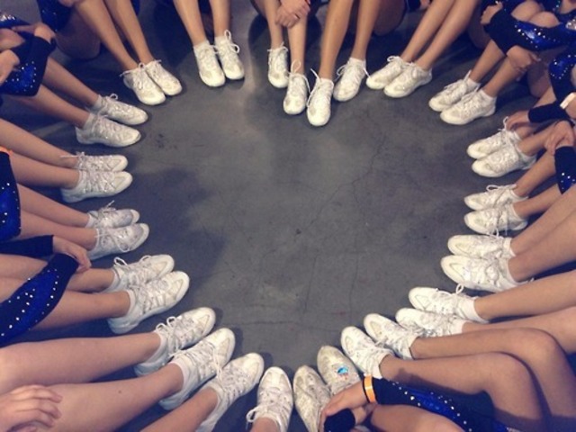 Made Cheer Team @ HMS 8th grade