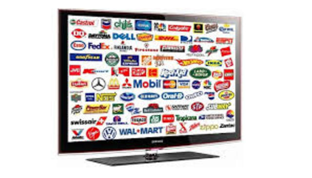 desarrollo y la profesionalización de la actividad publicitaria