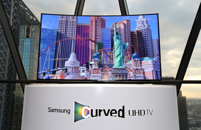 curved uhd tv