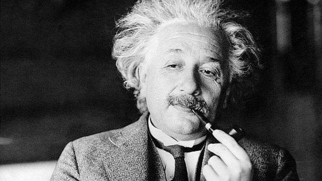 Einstein obtuvo el título de bachiller alemán 13 Jan 1896