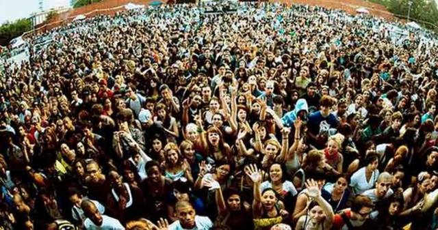 Apareciò el primer estudio estadìstico notable de la poblaciòn.