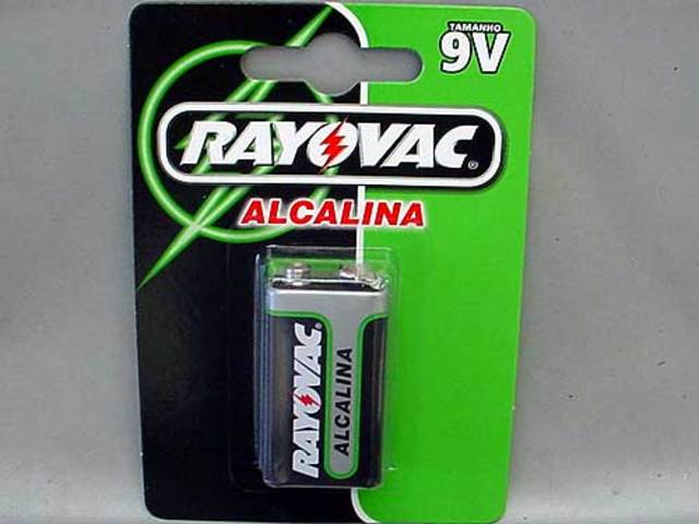 Primera bateria de 9V