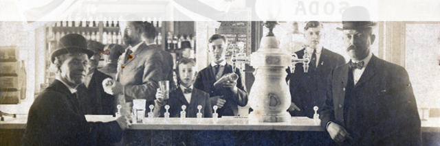 Samuel Fahnestock invents first soda fountain