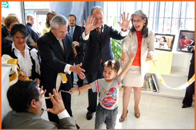 Se Inaugura el Centro de Recursos, Información y Orientación