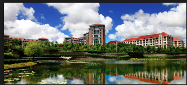 2004 I went to the university.