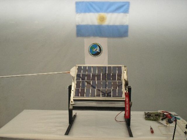 Lanzamiento del satelite educativo argentino Pehuensat-1
