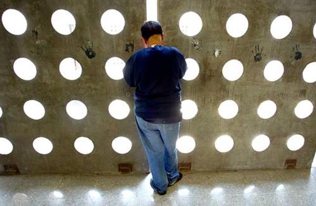 SEGUNDA ÉPOCA: Reforma constitucional de 1964-1965, fue donde se institucionalizó la Readaptación social.