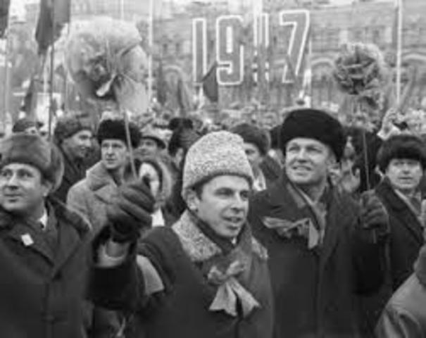 REVOLUCIÓN BOLCHEVIQUE DE RUSIA