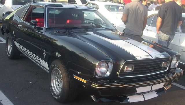 Ford Mustang II T-Top Cobra