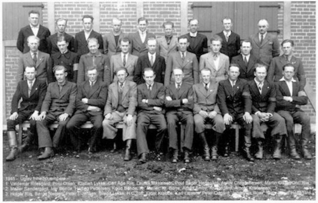 The Churchill Club grows