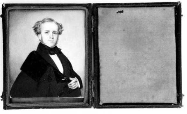 American Dentist, Horace Wells, uses nitrous oxide as an anesthetic.