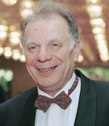 Жорес Иванович Алфёров