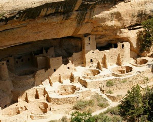Anasazi Culture Emerges In The Southwest