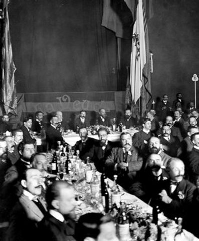 Creació de la Lliga Regionalista com a partit polític de la burgesia catalana. (1901)