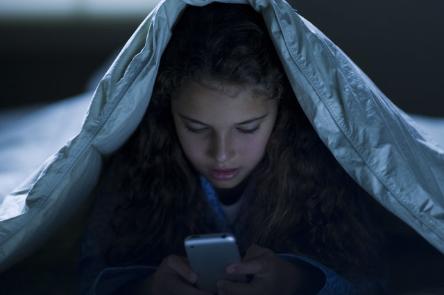 Start laying down in bed 10:30