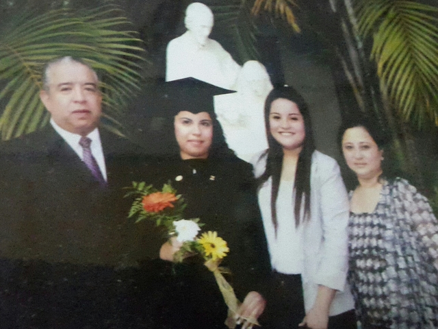 Mi graduación de Perito Contador