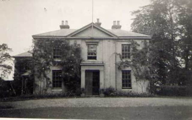 Andy leaves to see his parents before D-DAY.
