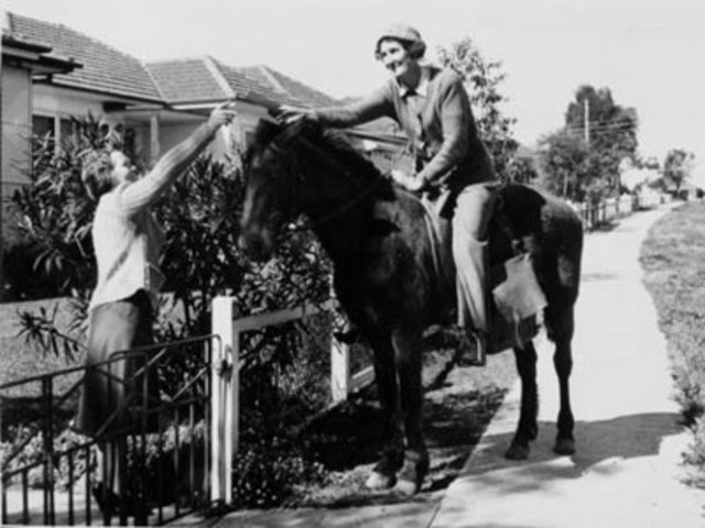 Aparición de los cursos por correspondencia