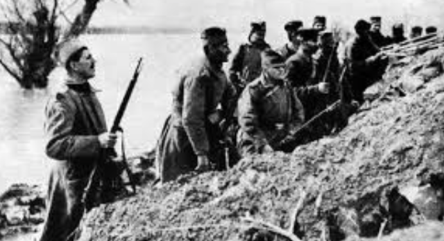 alemania declara  la guerra a Rusia y Francia